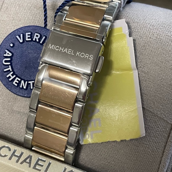 MICHAEL KORS Women's Parker Rose Gold/Silver Crystal Watch MK Logo MK6314 New! - Picture 7 of 10